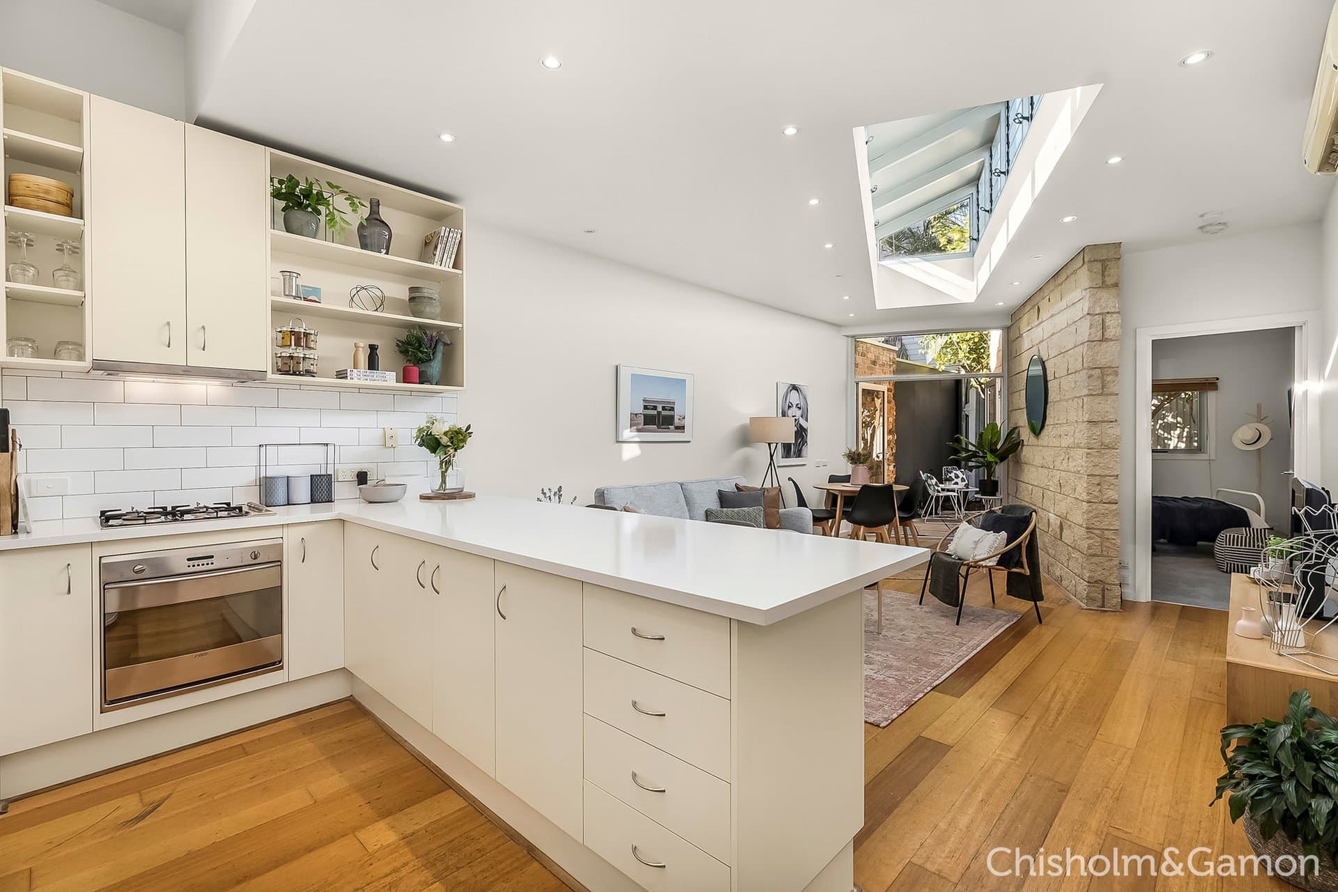 204 Heath Street, Port Melbourne, Port Melbourne - Thumbnail 3
