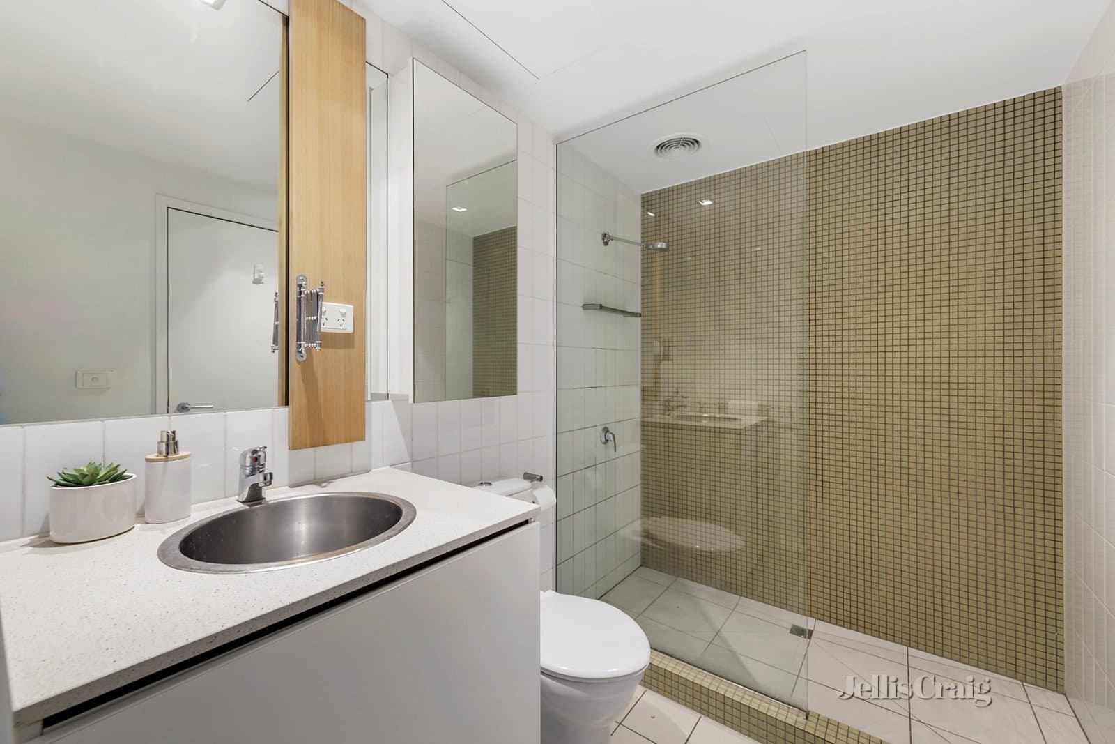 204/8 Blanche Street, St Kilda, St Kilda - Thumbnail 6