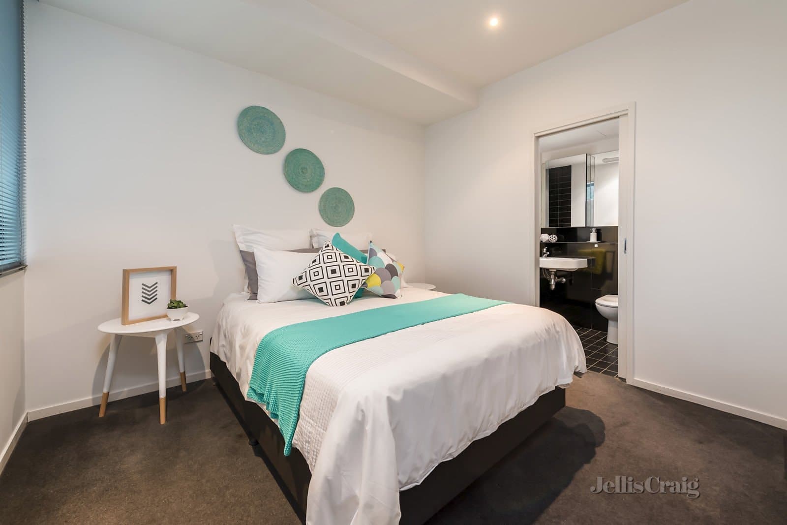 911/620 Collins Street, Melbourne, Melbourne - Thumbnail 6