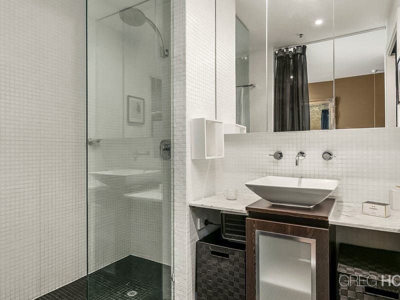 606/320 St Kilda Road, Southbank, Southbank - Image 1