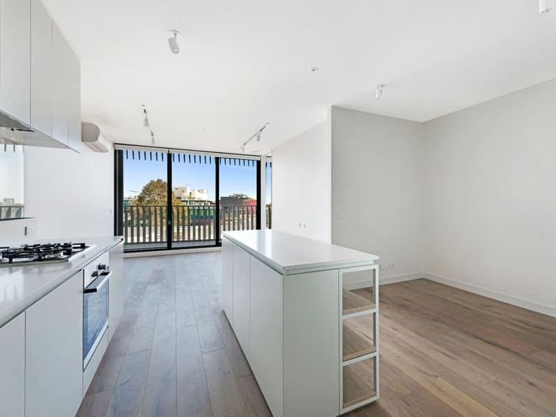 75 Palmerston Crescent, South Melbourne, South Melbourne - Thumbnail 2