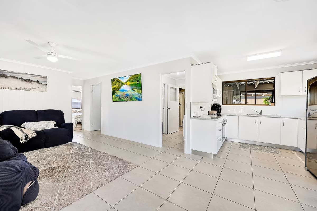 7 Cassia Street, Burrum Heads QLD, Burrum Heads - Thumbnail 4