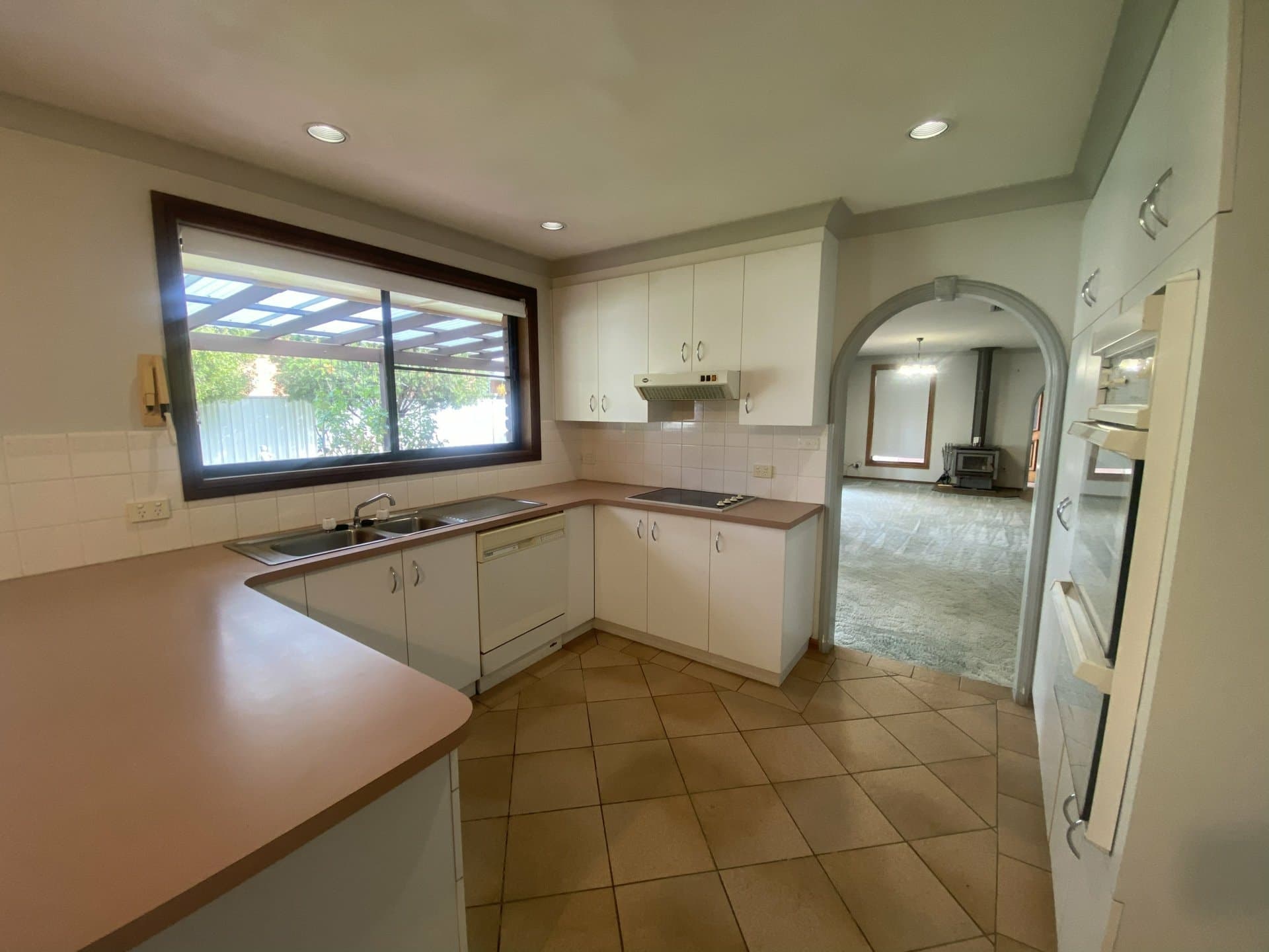 9 Garden Street, South Tamworth, South Tamworth - Thumbnail 2