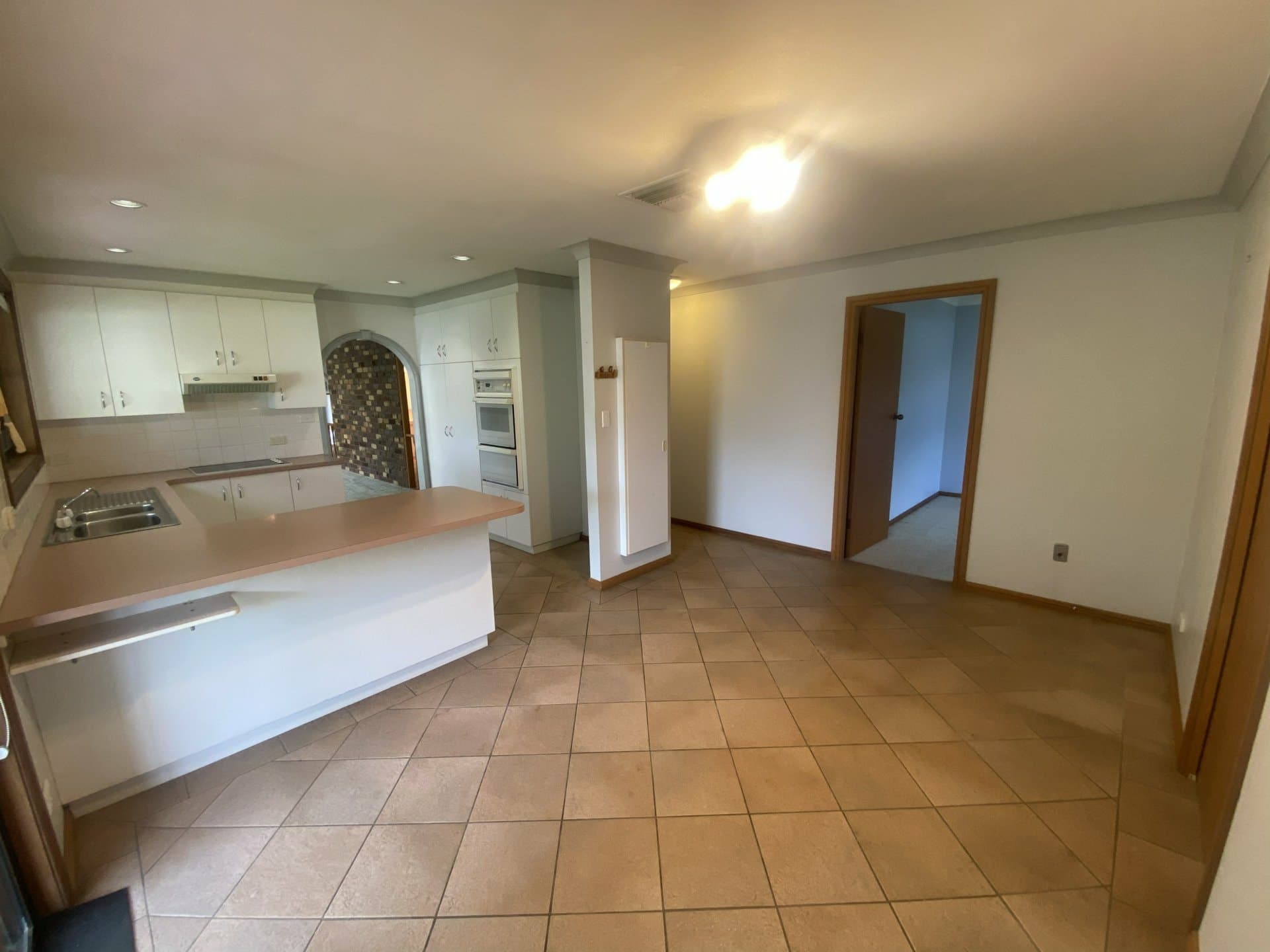 9 Garden Street, South Tamworth, South Tamworth - Thumbnail 3