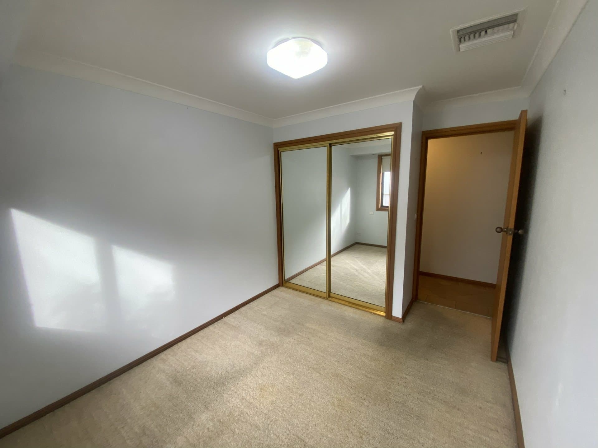 9 Garden Street, South Tamworth, South Tamworth - Thumbnail 8