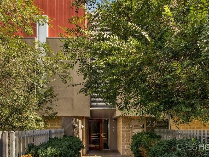 13/24-26 Milton Street, Elwood, Elwood - Image 1