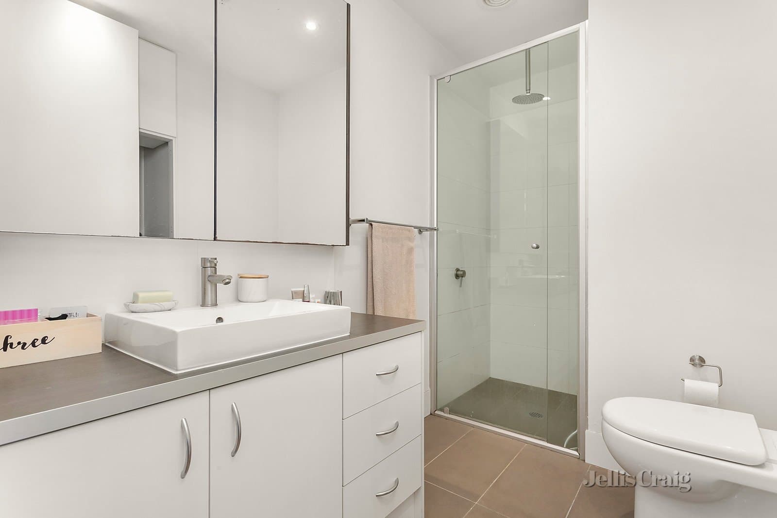 606/95 Berkeley Street, Melbourne, Melbourne - Image 1