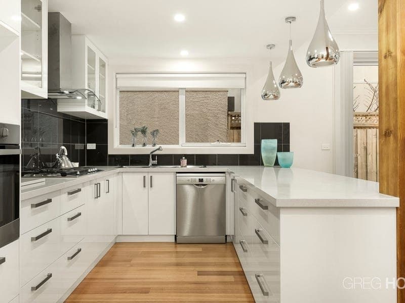 48 Edwards Avenue, Port Melbourne, Port Melbourne - Thumbnail 5