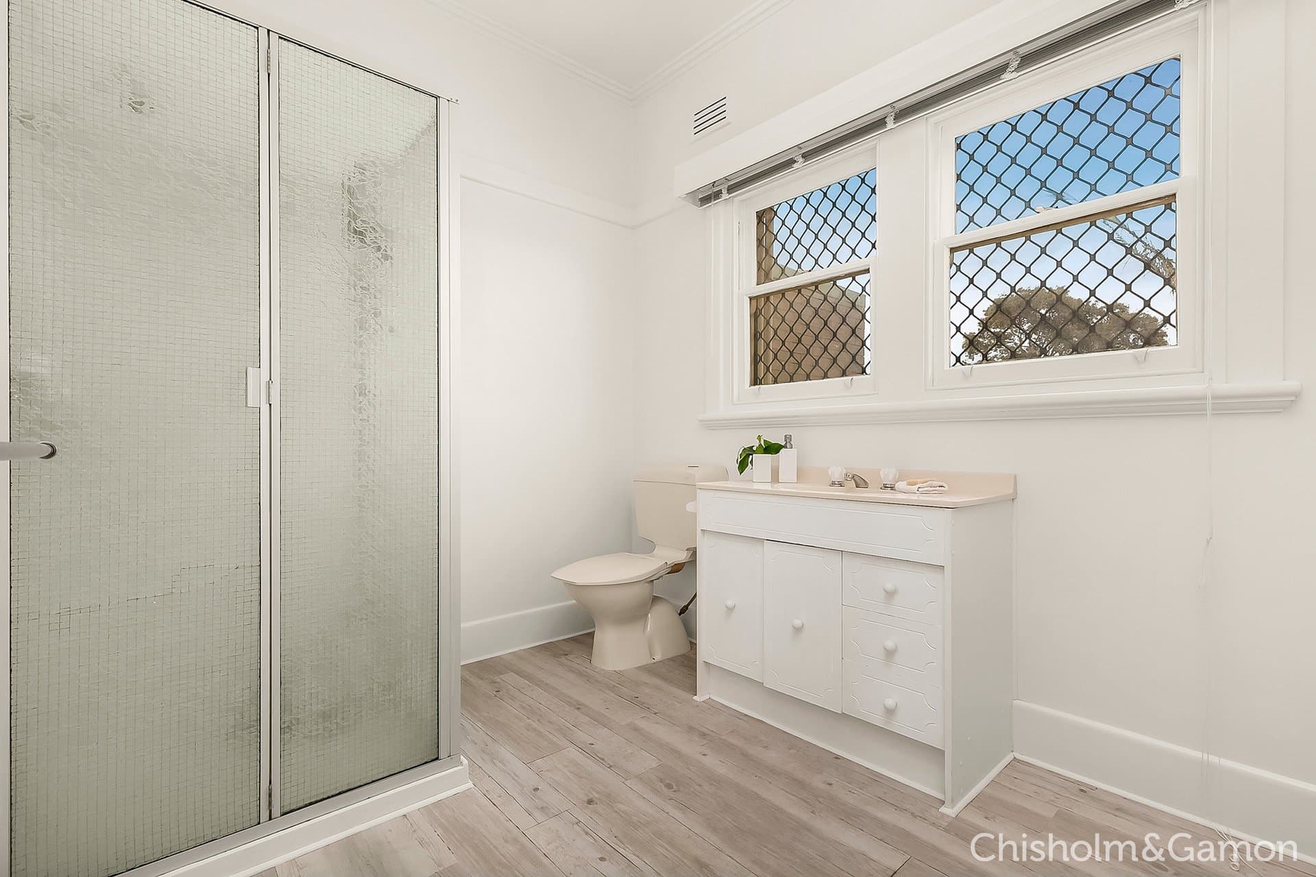 393 Howe Parade, Port Melbourne, Port Melbourne - Image 1