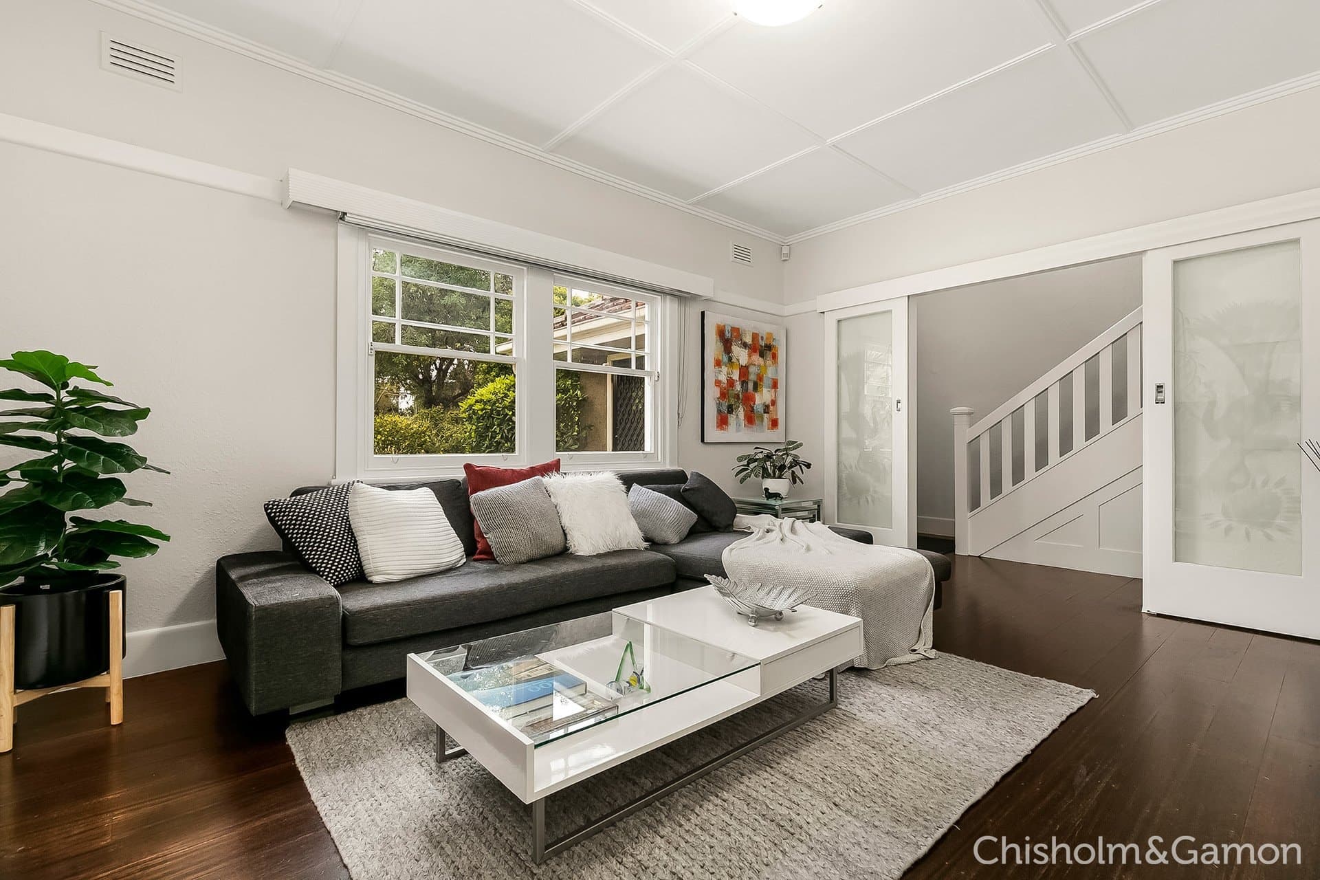 393 Howe Parade, Port Melbourne, Port Melbourne - Thumbnail 3
