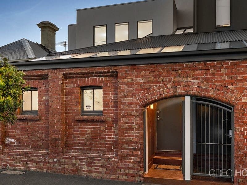 8/97 Cruikshank Street, Port Melbourne, Port Melbourne - Thumbnail 2