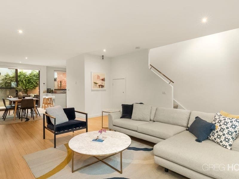 8/97 Cruikshank Street, Port Melbourne, Port Melbourne - Thumbnail 4