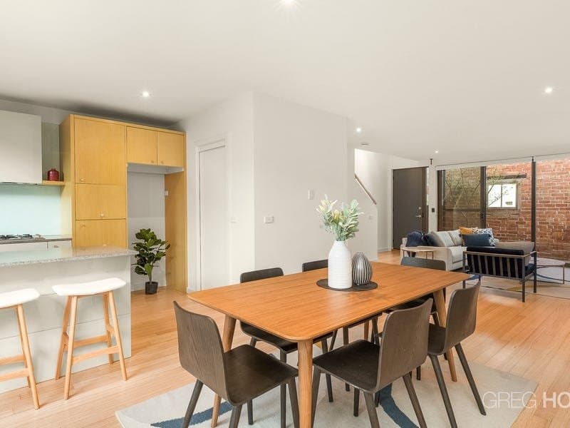 8/97 Cruikshank Street, Port Melbourne, Port Melbourne - Thumbnail 5