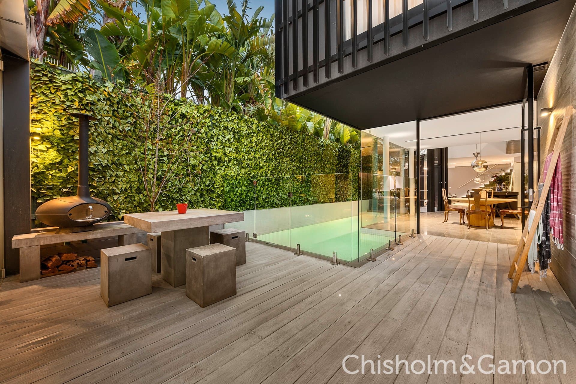 6 Joyce Street, Elwood, Elwood - Thumbnail 3