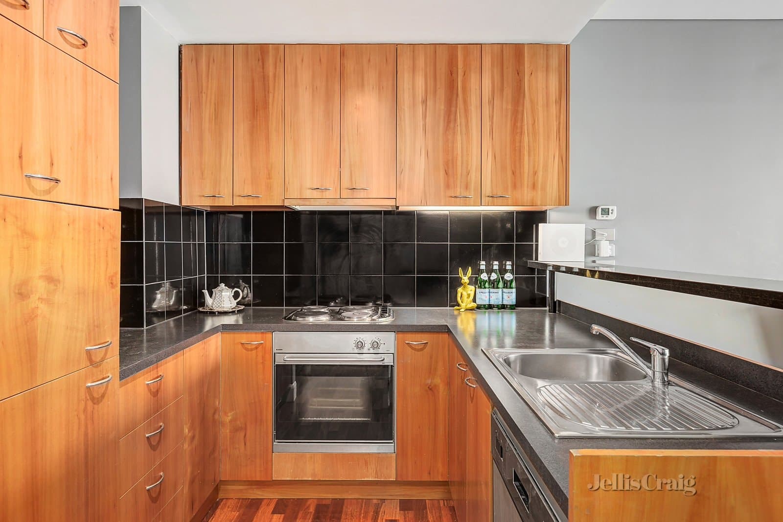 T305/348 St Kilda Road, Melbourne, Melbourne - Thumbnail 3