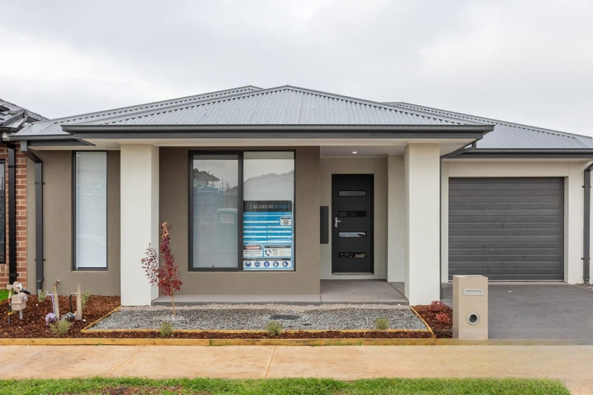 6 Ostic Way Tarneit VIC, Tarneit - Thumbnail 2