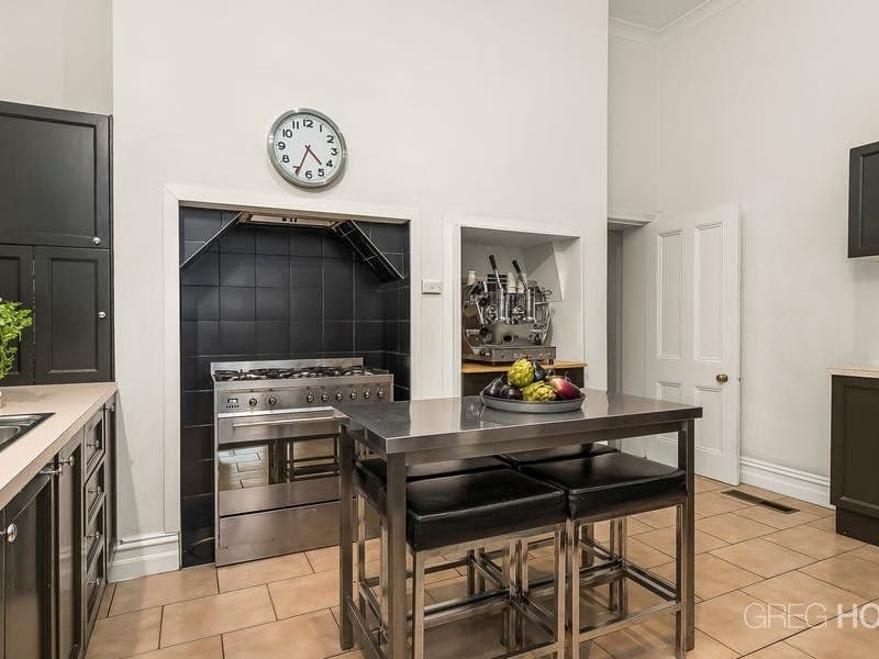 53 Canterbury Road, Middle Park, Middle Park - Thumbnail 5