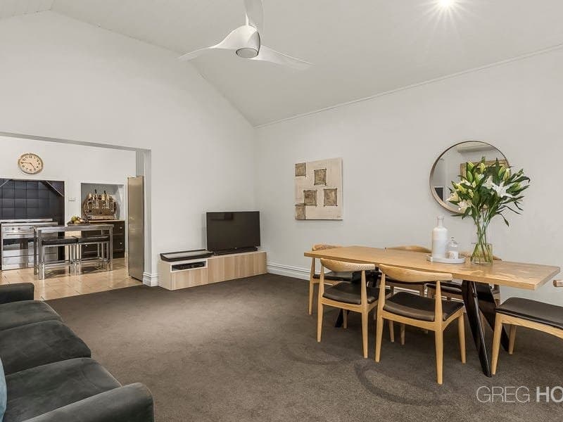 53 Canterbury Road, Middle Park, Middle Park - Thumbnail 6