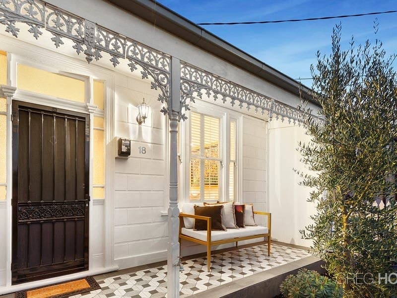 18 Page Street, Albert Park, Albert Park - Thumbnail 2