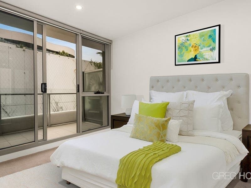 411/99 Dow Street, Port Melbourne, Port Melbourne - Thumbnail 5