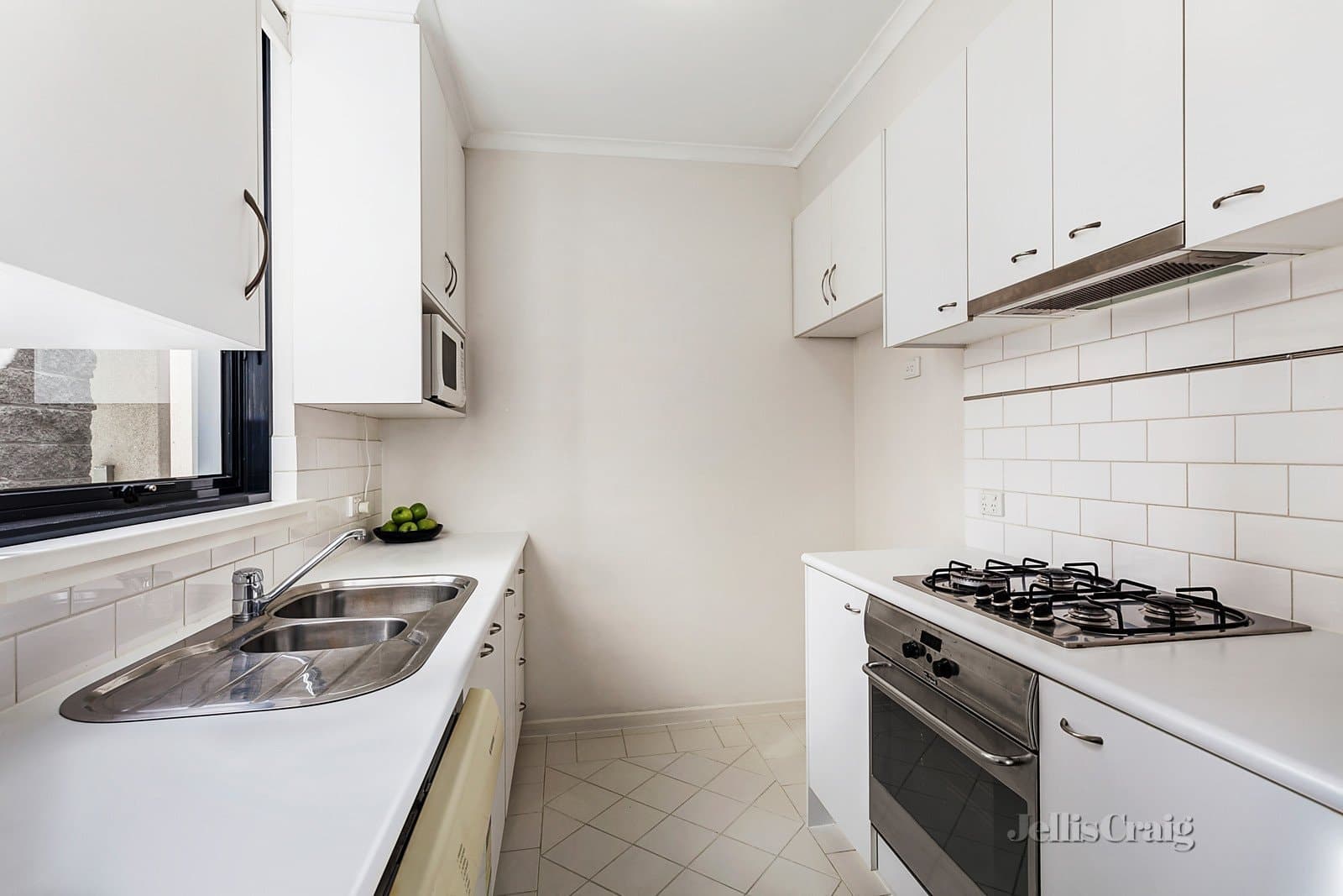 2/69 Dorcas Street, South Melbourne, South Melbourne - Thumbnail 4