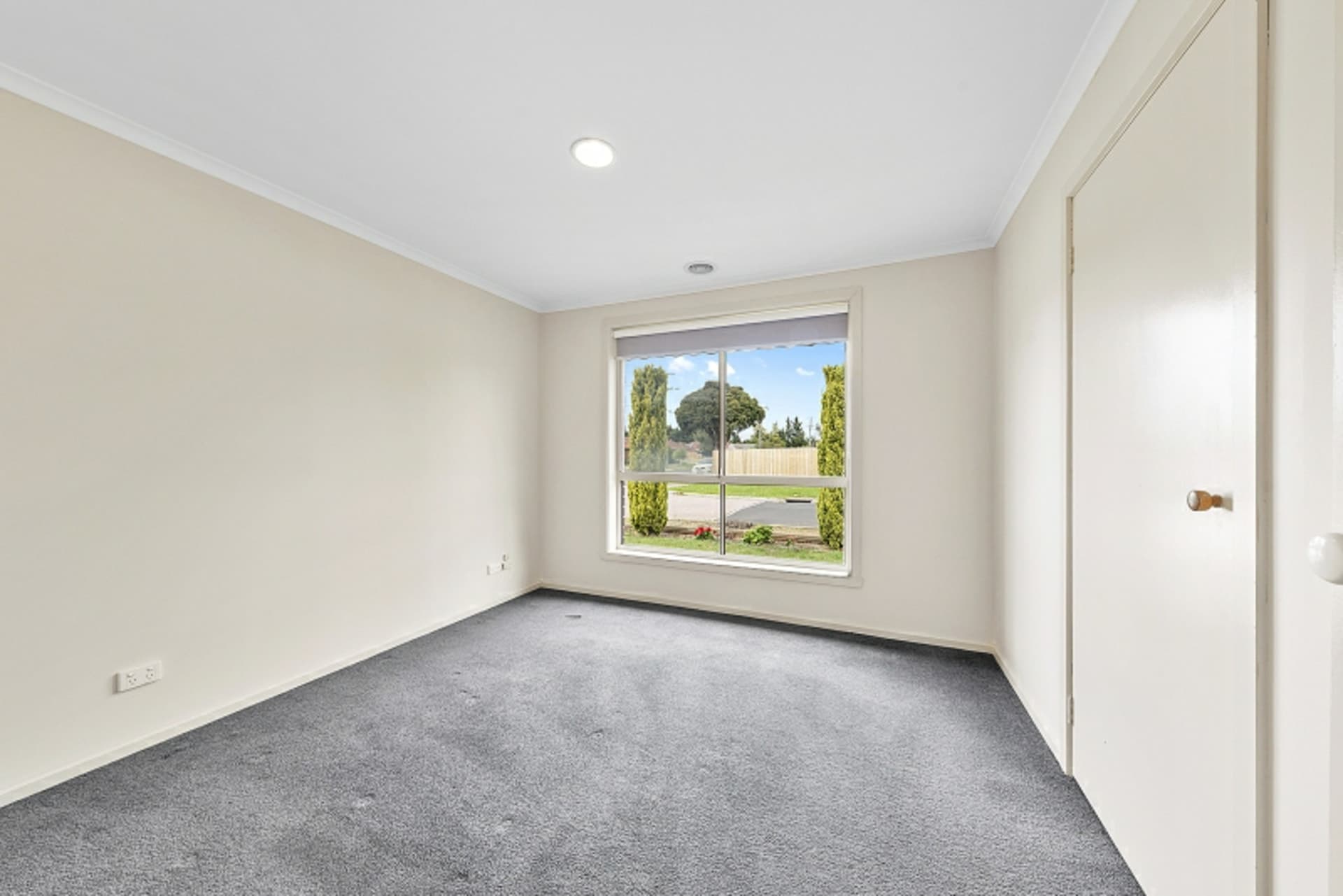 1/64 Songlark Crescent Werribee VIC, Werribee - Thumbnail 6