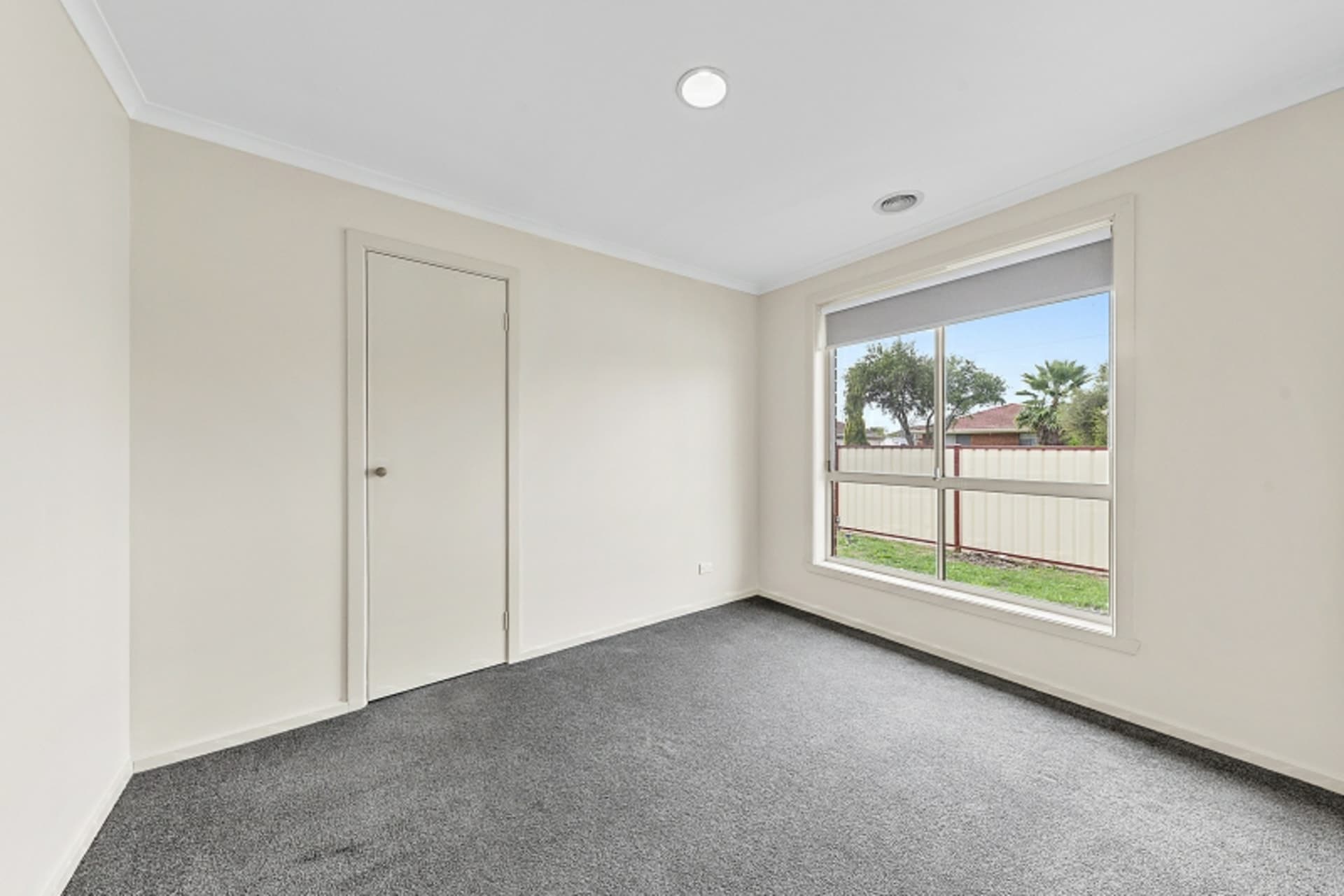 1/64 Songlark Crescent Werribee VIC, Werribee - Thumbnail 7