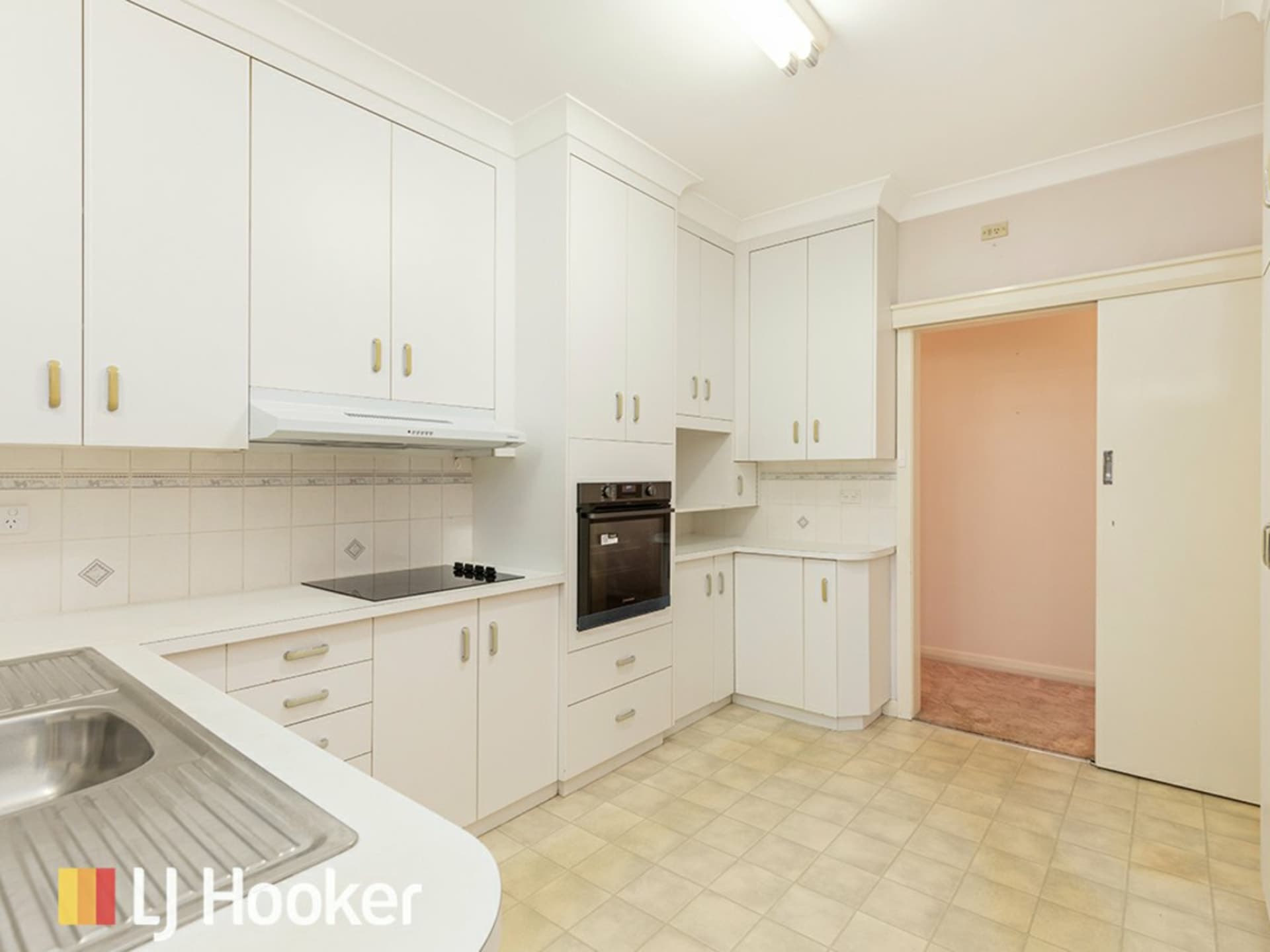75 Phillip Street, West Tamworth, West Tamworth - Thumbnail 4