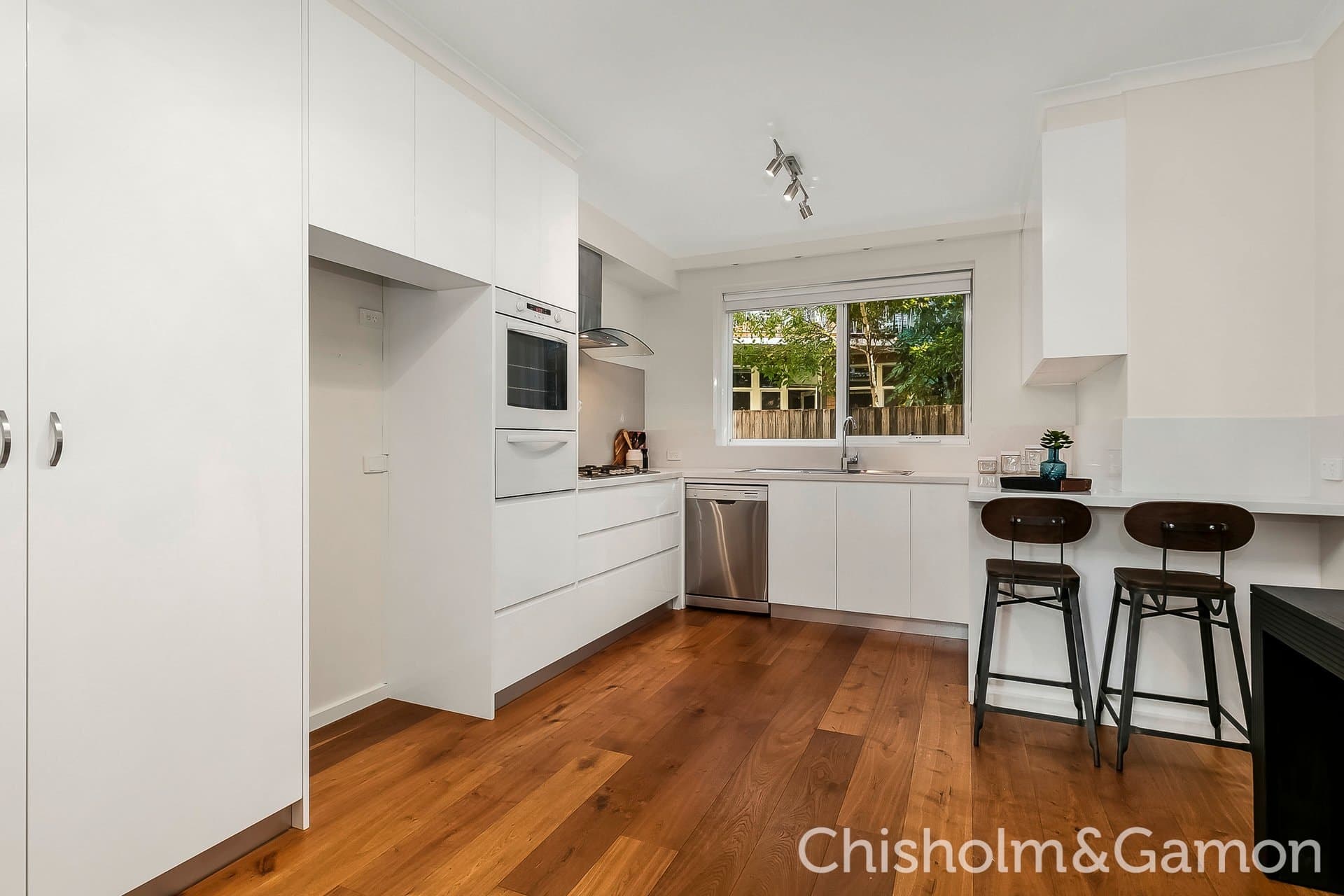 1/7 Dickens Street, Elwood, Elwood - Thumbnail 3