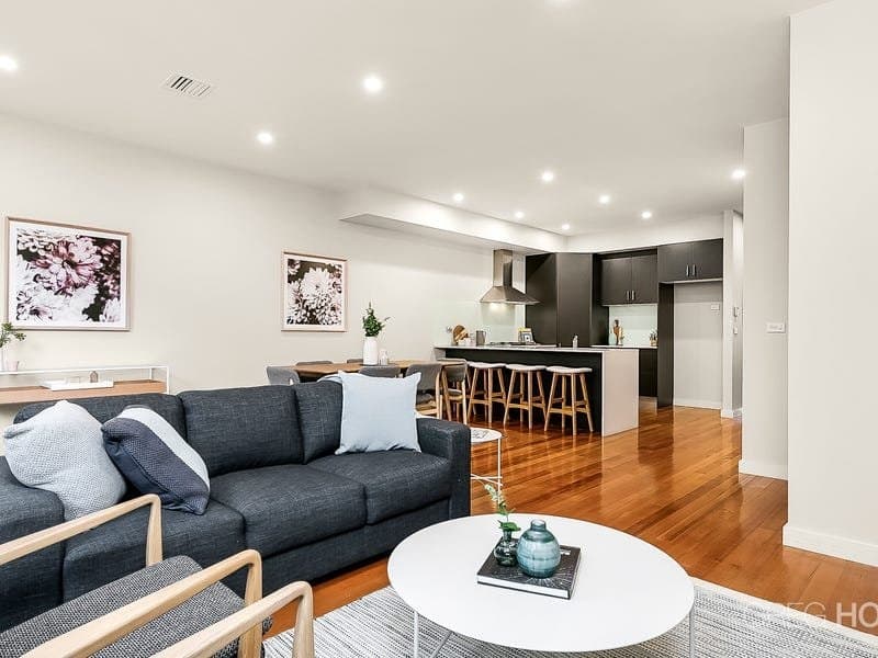 231A The Boulevard, Port Melbourne, Port Melbourne - Thumbnail 5