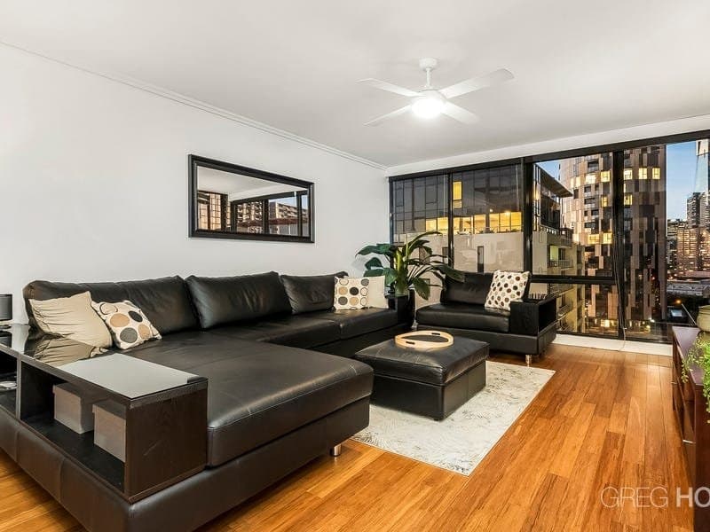1101/38 Bank Street, South Melbourne, South Melbourne - Thumbnail 2