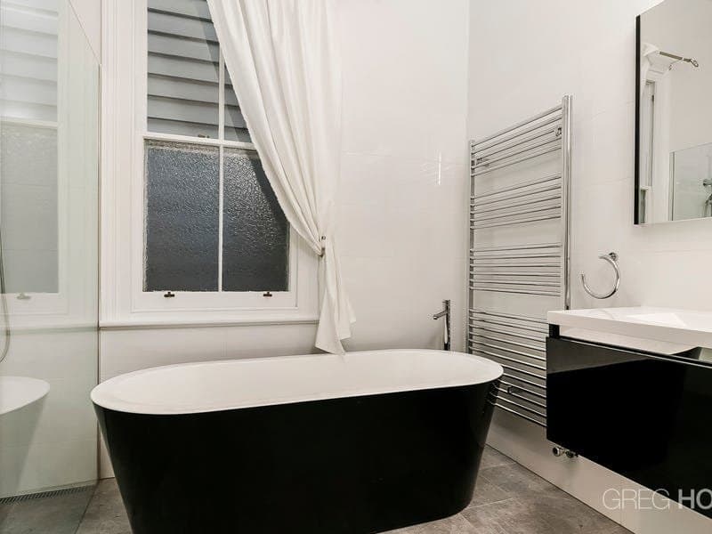 124 Mills Street, Albert Park, Albert Park - Image 1