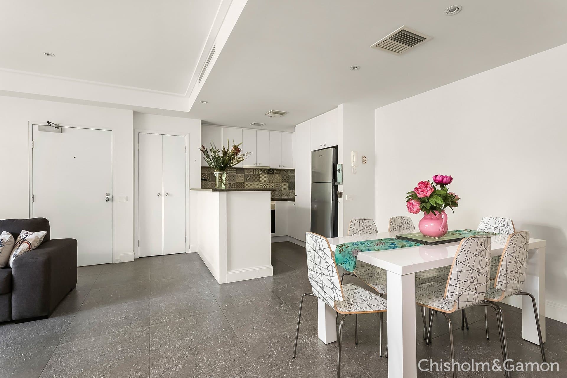3/81 Pickles Street, Port Melbourne, Port Melbourne - Thumbnail 2