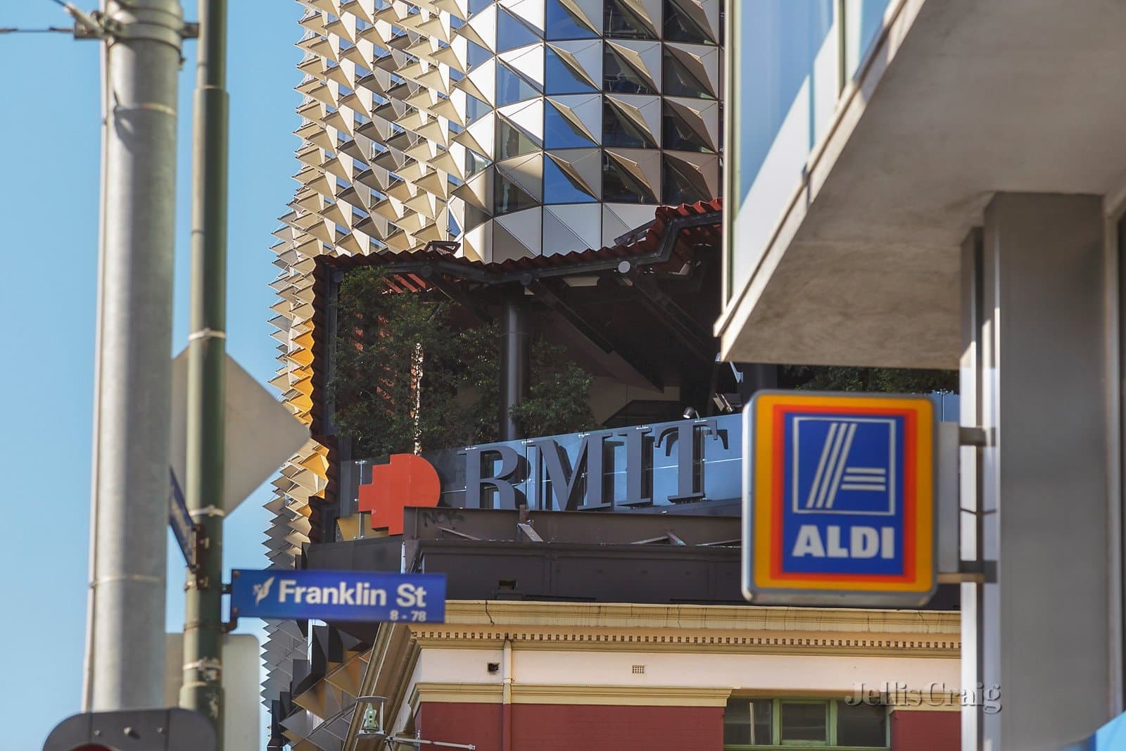 901/43 Therry Street, Melbourne, Melbourne - Thumbnail 2