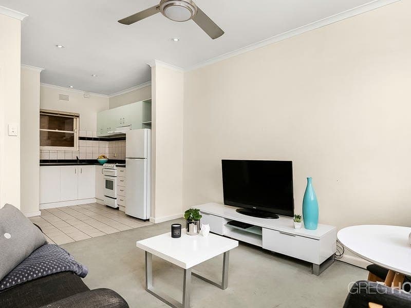 11/50 Fitzroy Street, St Kilda, St Kilda - Thumbnail 3