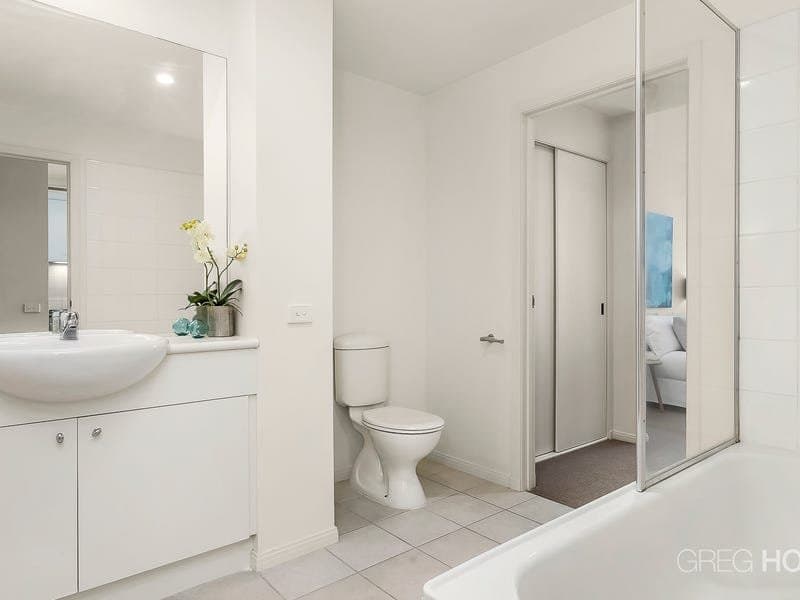11/6 Graham Street, Port Melbourne, Port Melbourne - Thumbnail 6