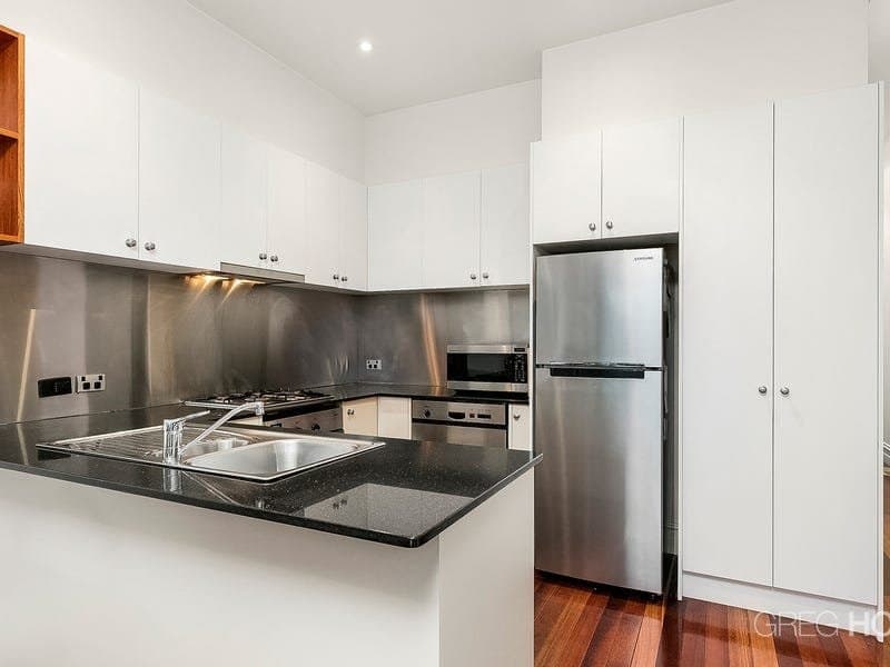 100 Iffla Street, South Melbourne, South Melbourne - Thumbnail 8