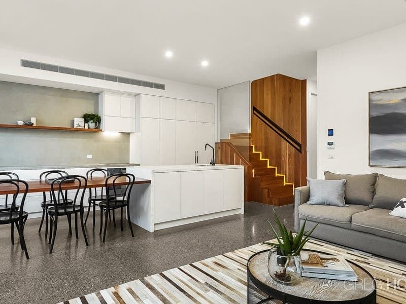 114 Napier Street, South Melbourne, South Melbourne - Thumbnail 3