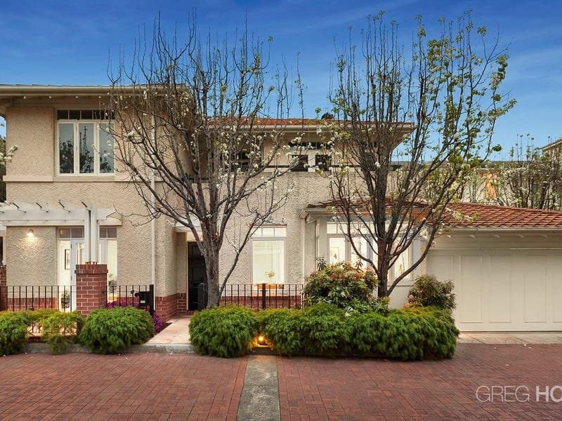 80 Esplanade West, Port Melbourne, Port Melbourne - Thumbnail 2