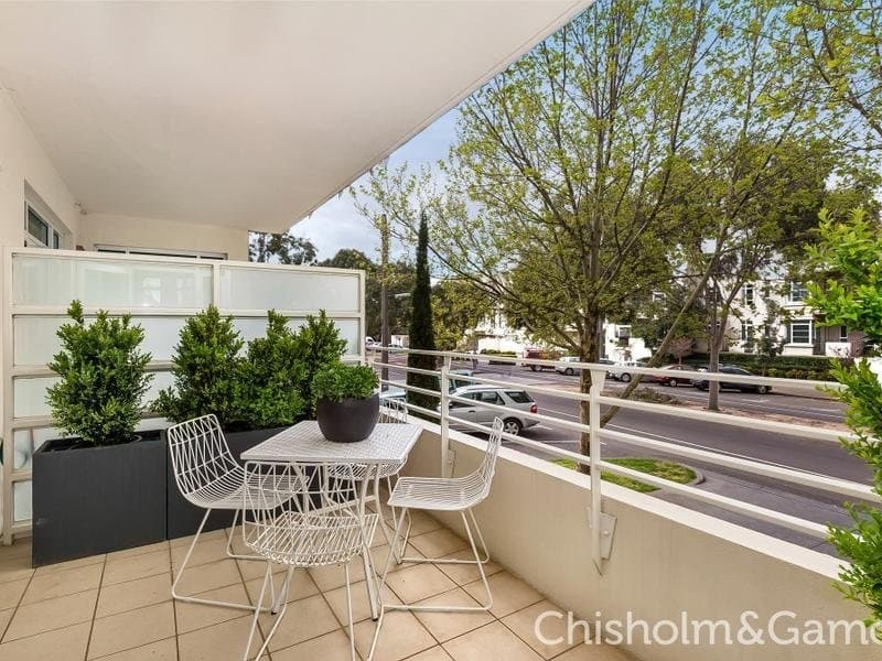 14/1 Graham Street, Port Melbourne, Port Melbourne - Thumbnail 3