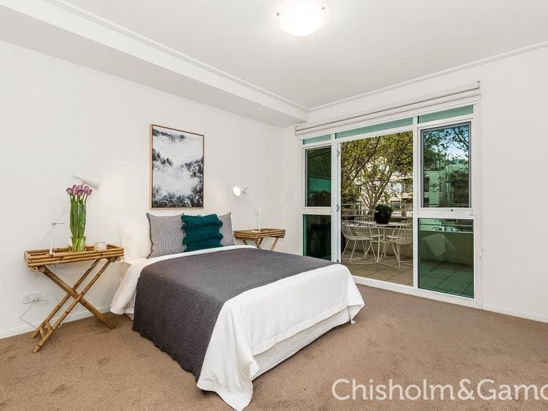 14/1 Graham Street, Port Melbourne, Port Melbourne - Thumbnail 4
