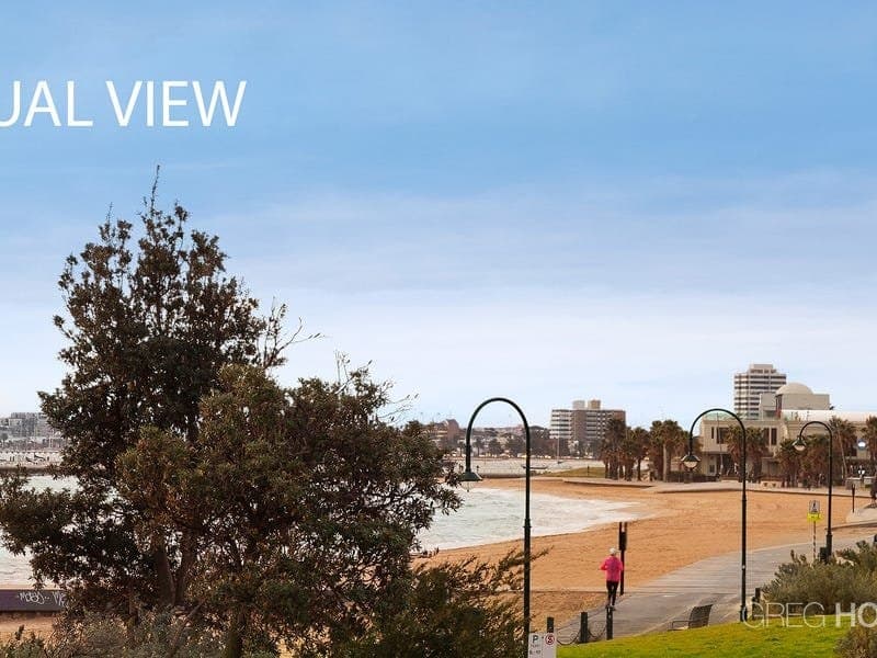 8/15 Marine Parade, St Kilda, St Kilda - Image 1