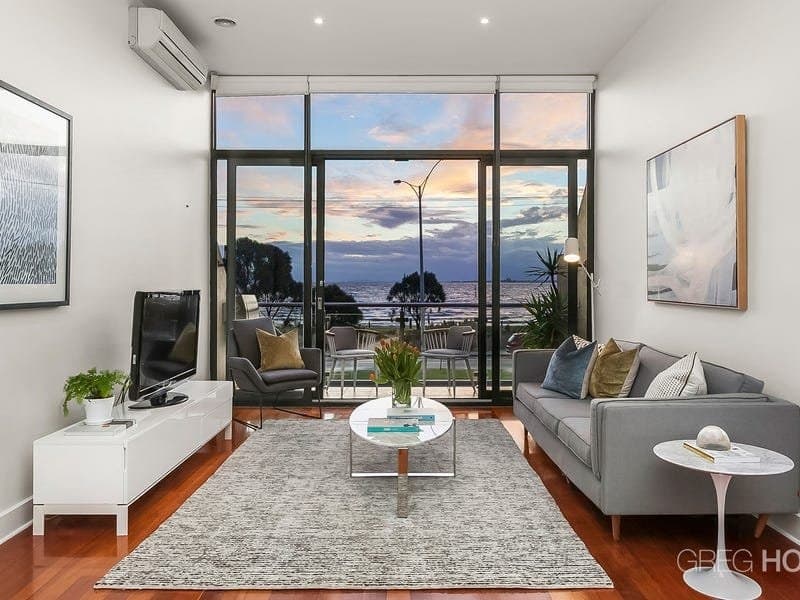 8/15 Marine Parade, St Kilda, St Kilda - Thumbnail 2