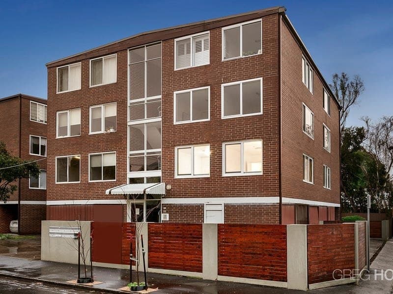 2/56 Smith Street, South Melbourne, South Melbourne - Thumbnail 2