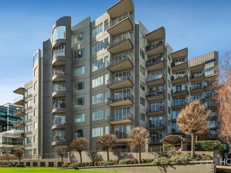 410/23 Queens Road, Melbourne, Melbourne - Thumbnail 3