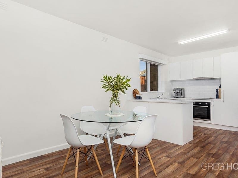 6/24 Park Street, St Kilda West, St Kilda West - Thumbnail 3