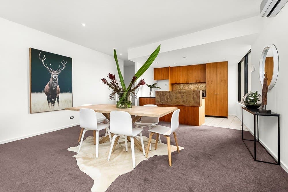 303/187 Graham Street, Port Melbourne, Port Melbourne - Thumbnail 2