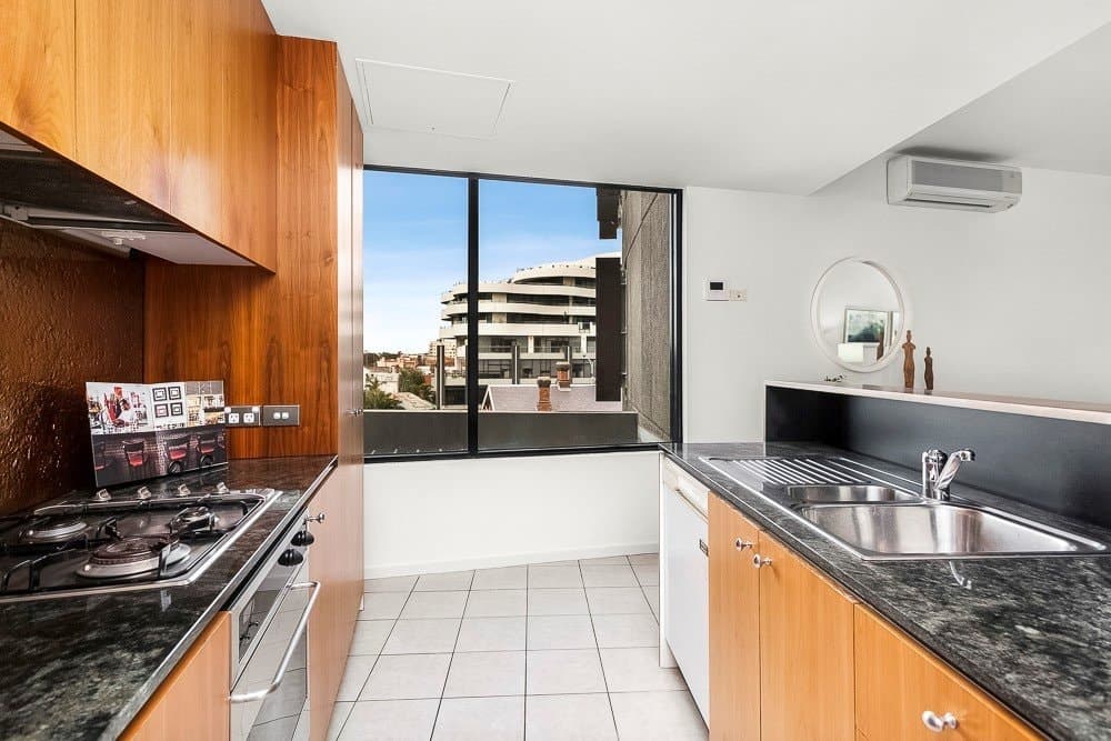 303/187 Graham Street, Port Melbourne, Port Melbourne - Thumbnail 7