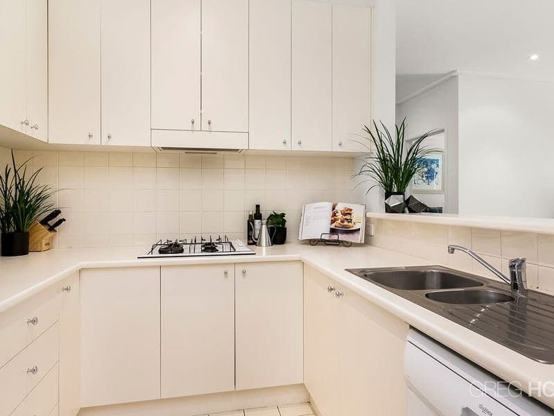 4/39 Esplanade East, Port Melbourne, Port Melbourne - Thumbnail 5