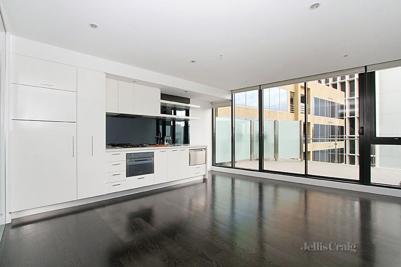 413/338 Kings Way, South Melbourne, South Melbourne - Image 1